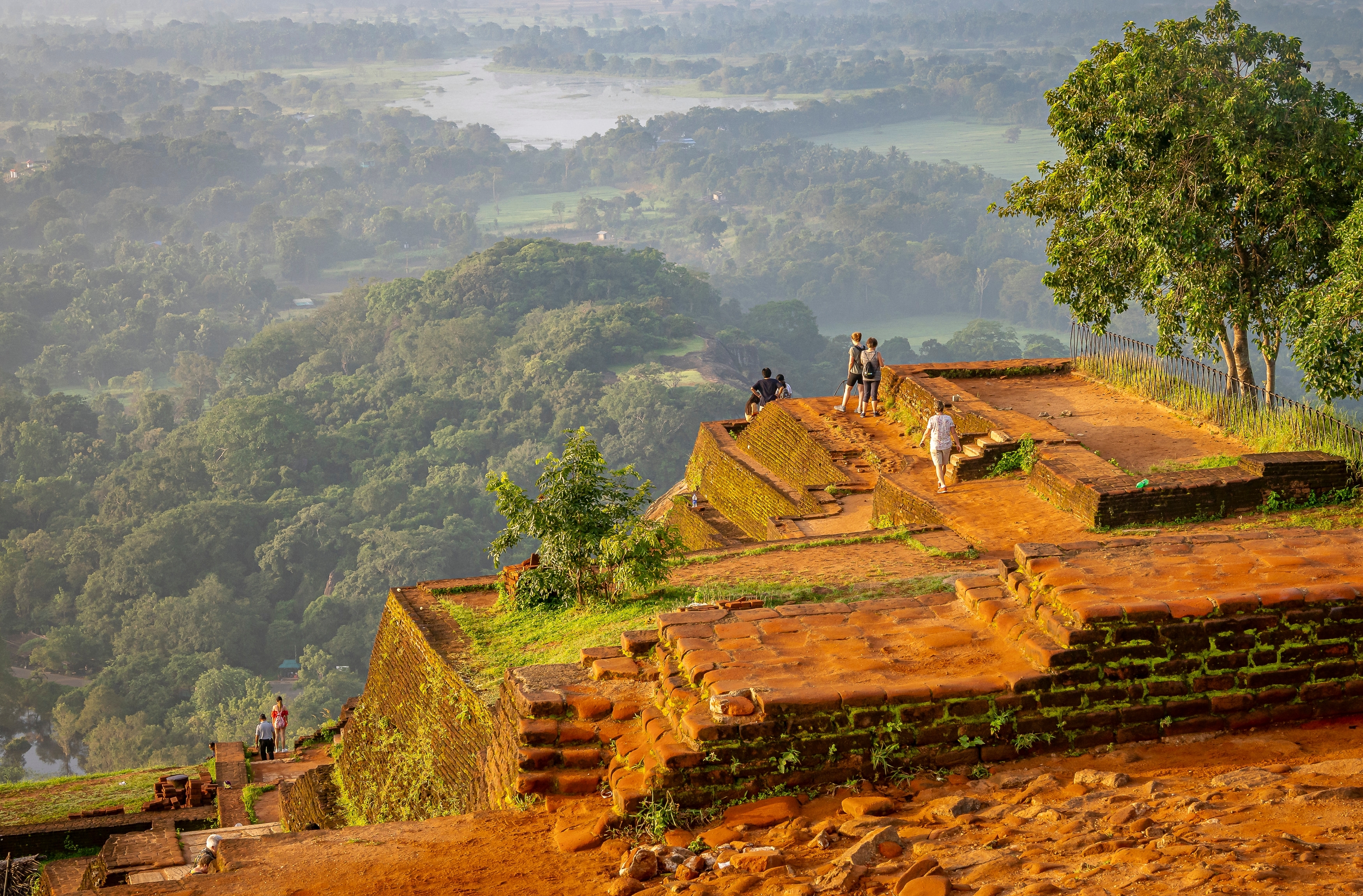 Sri Lanka: A 15-day Cross-Country Odyssey